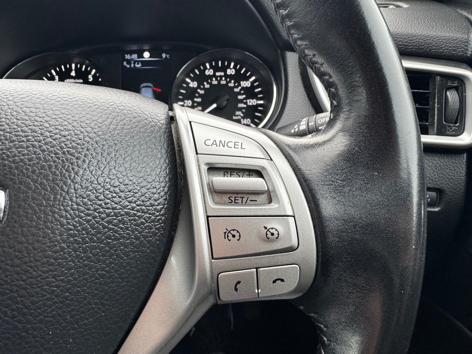 Used Nissan Qashqai 2015 for sale - 77106759: Photo 20