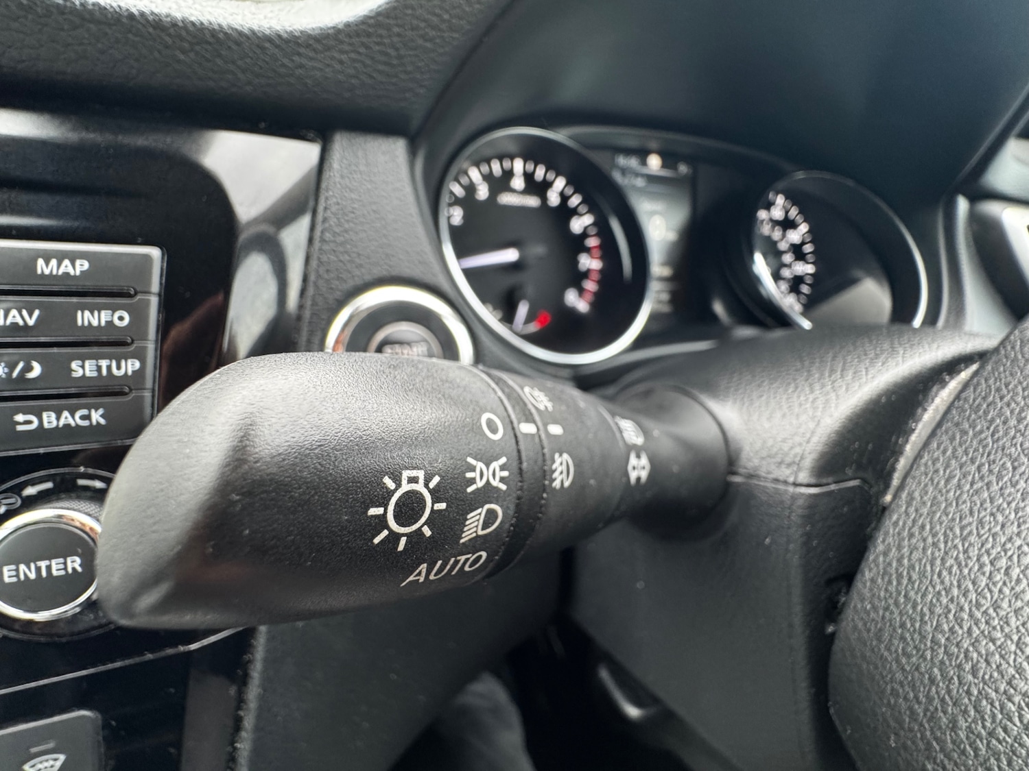 Used Nissan Qashqai 2015 for sale - 77106759: Photo 37