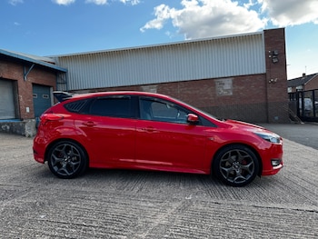 Used Ford Focus 2017 for sale - 79386728: Photo