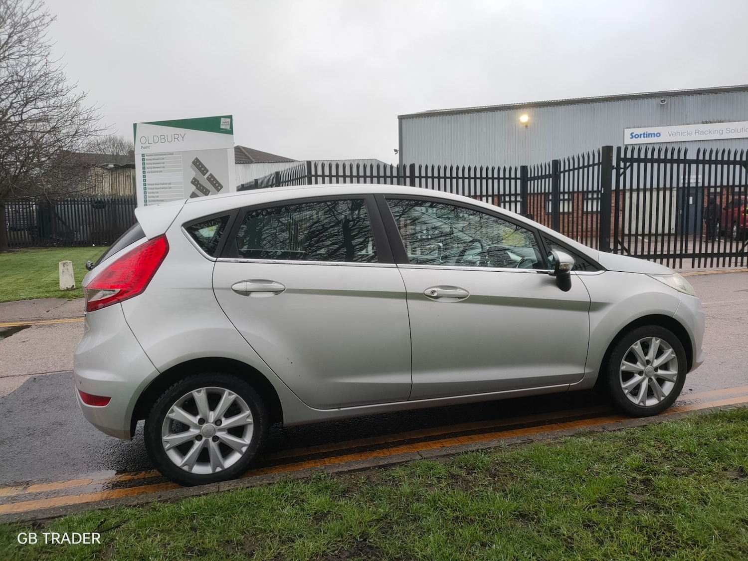 Used Ford Fiesta 2009 for sale - 78005563: Photo 3