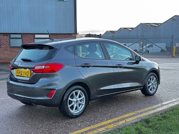 Used Ford Fiesta 2019 for sale - 77226088: Photo