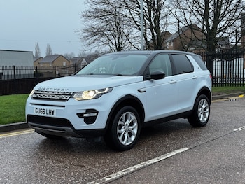 Used Land Rover Discovery Sport 2016 for sale - 78779643: Photo