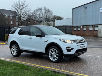 Used Land Rover Discovery Sport 2016 for sale - 78779643: Photo