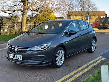 2016 (66) - 1.4i 16V Energy 5dr