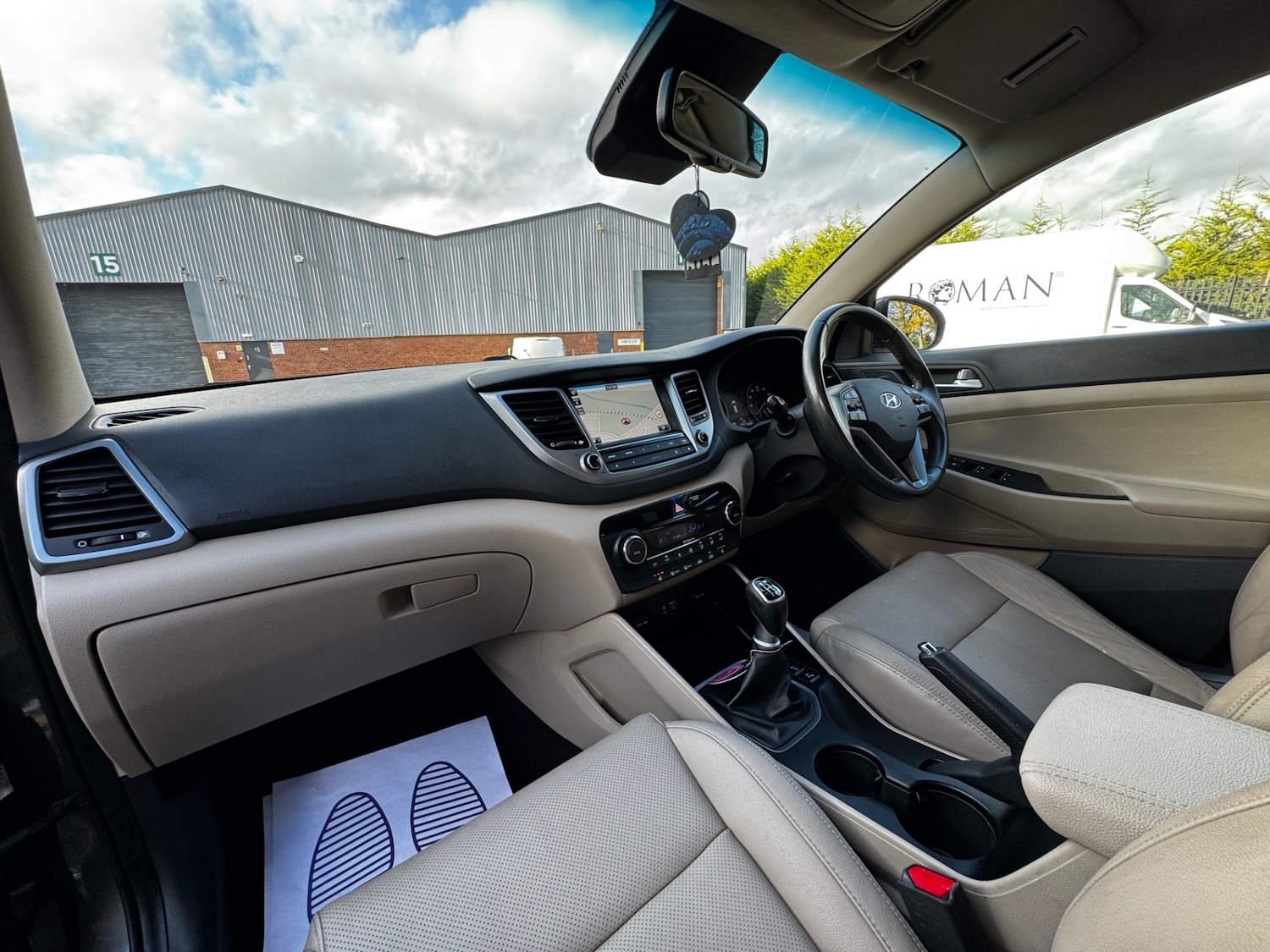 Used Hyundai TUCSON 2017 for sale - 76440273: Photo 10