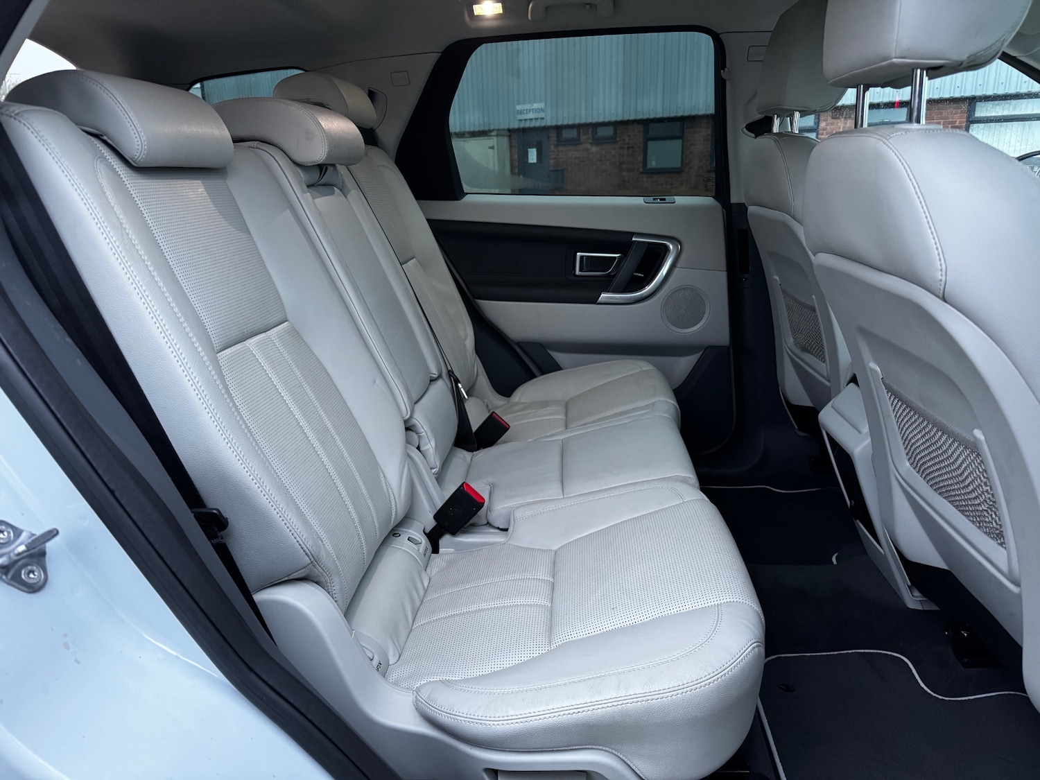 Used Land Rover Discovery Sport 2016 for sale - 77819982: Photo 13