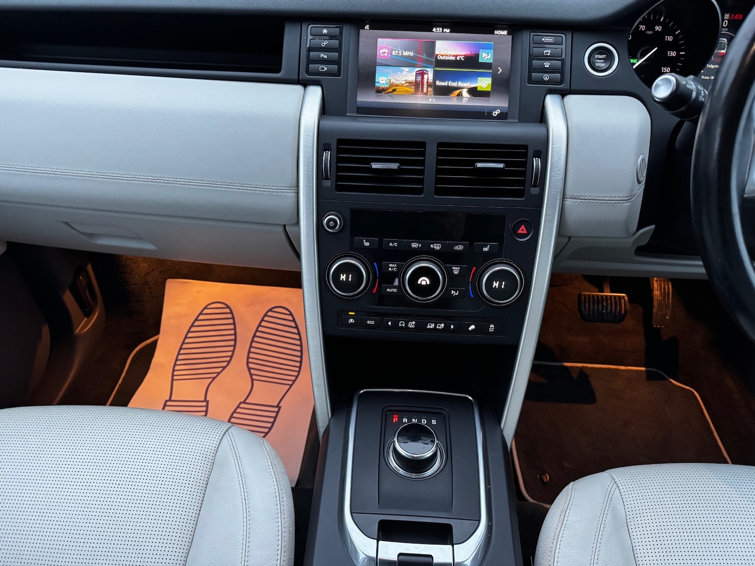 Used Land Rover Discovery Sport 2016 for sale - 77819982: Photo 24