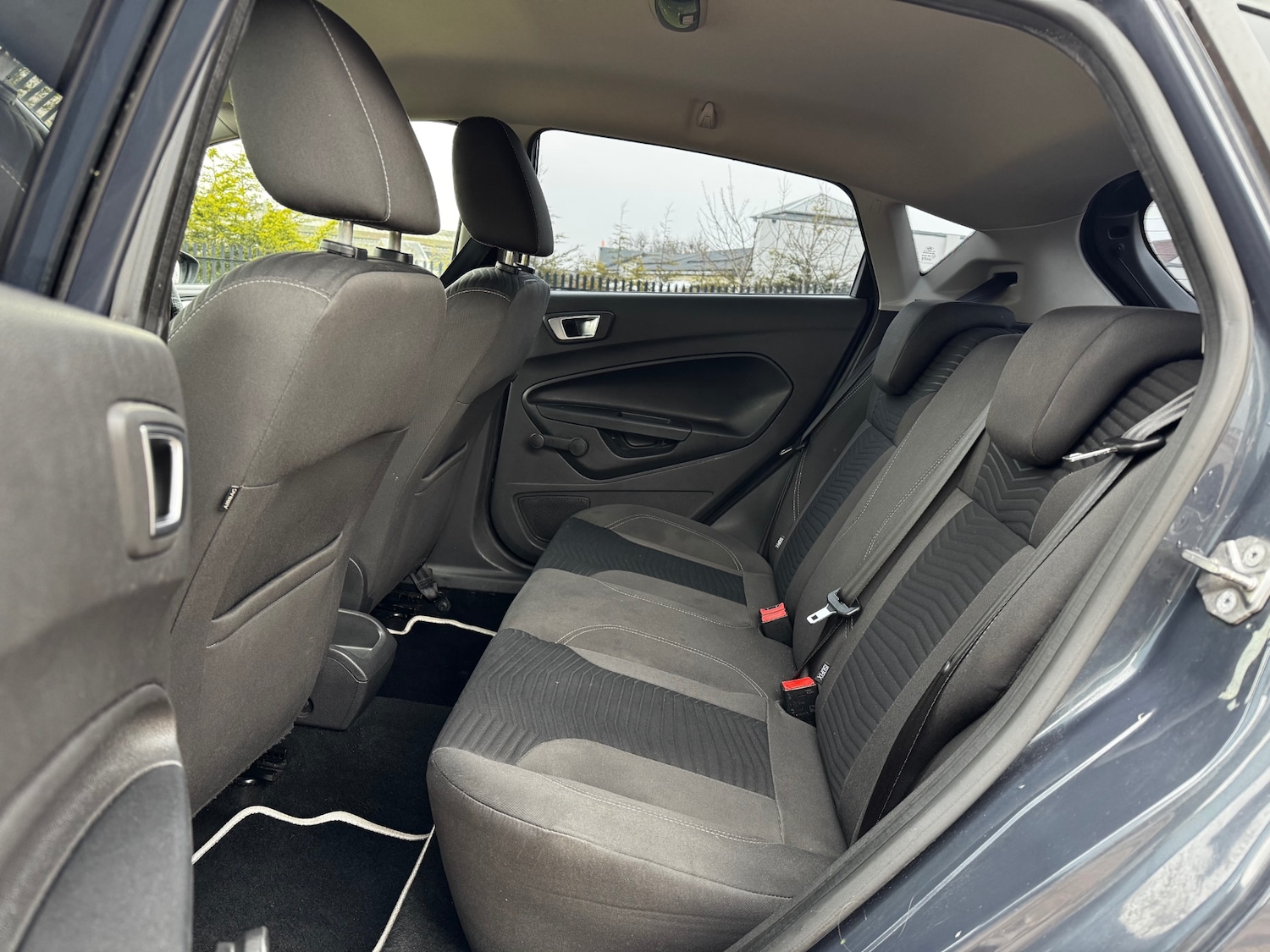 Used Ford Fiesta 2015 for sale - 77991897: Photo 16