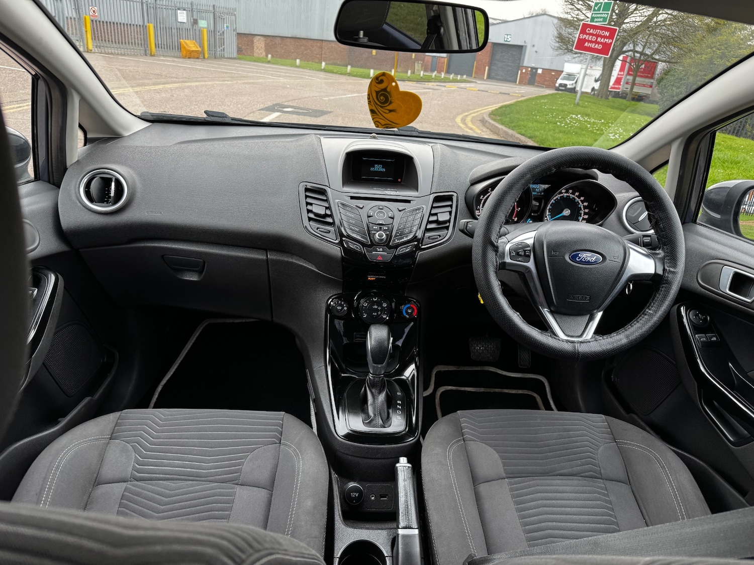 Used Ford Fiesta 2015 for sale - 77991897: Photo 19