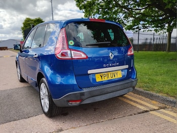 Used Renault Scenic 2011 for sale - 78584586: Photo