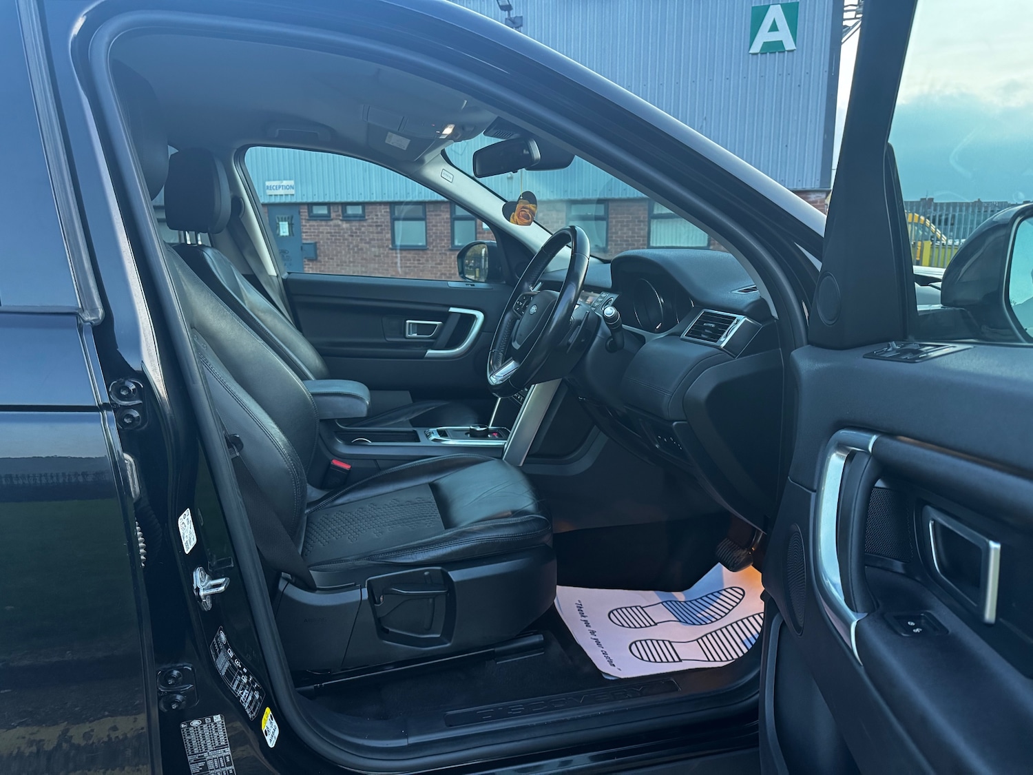 Used Land Rover Discovery Sport 2018 for sale - 76277311: Photo 8