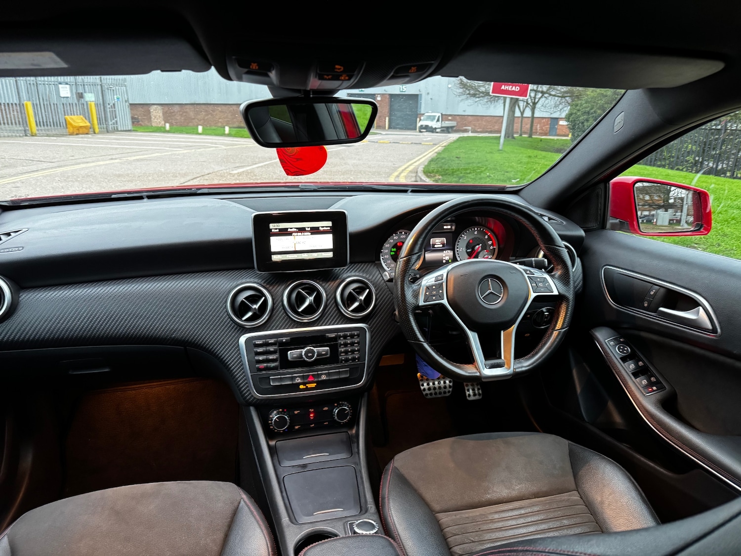 Used Mercedes-Benz A-Class 2015 for sale - 77053756: Photo 10