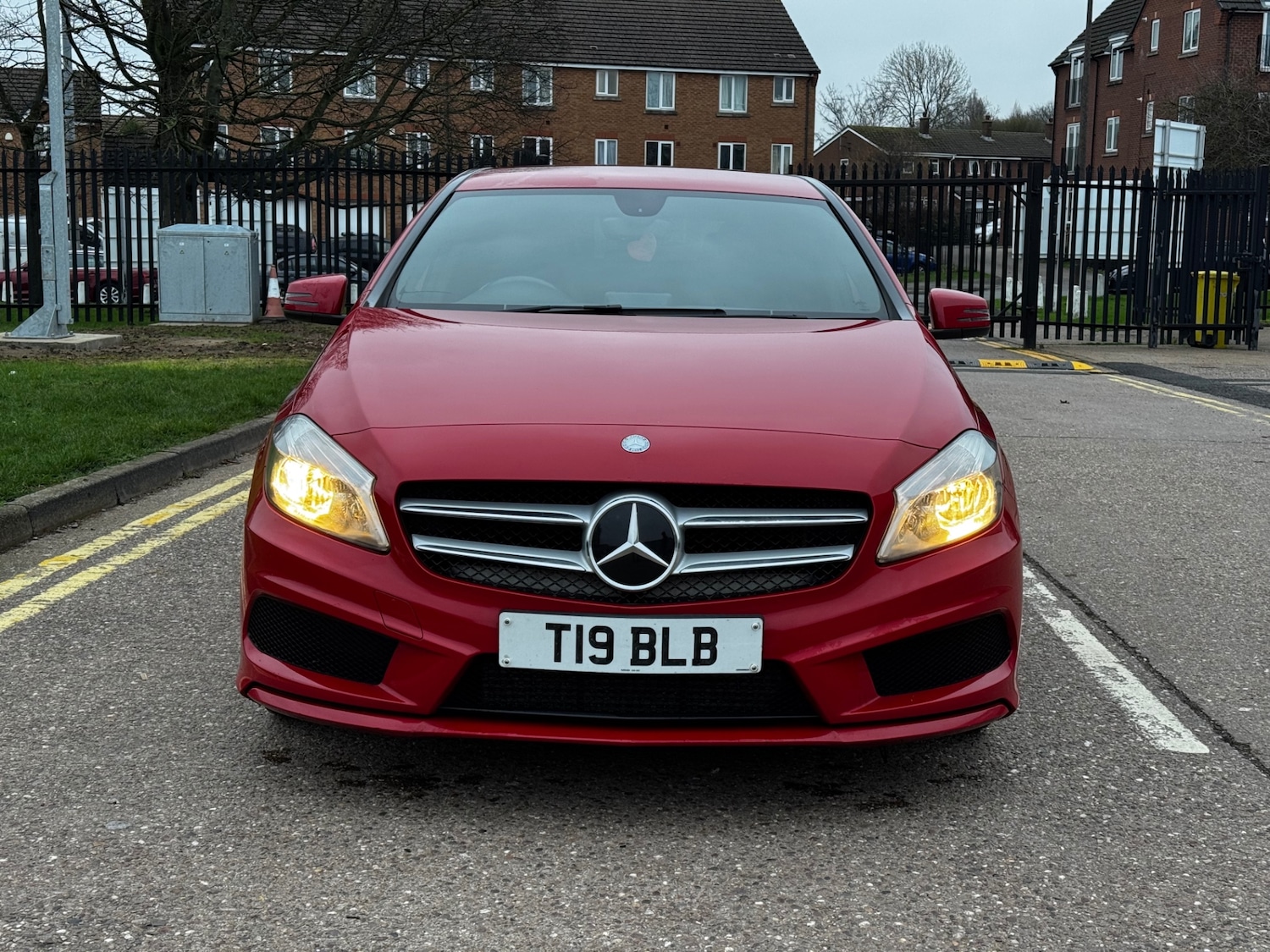 Used Mercedes-Benz A-Class 2015 for sale - 77053756: Photo 2