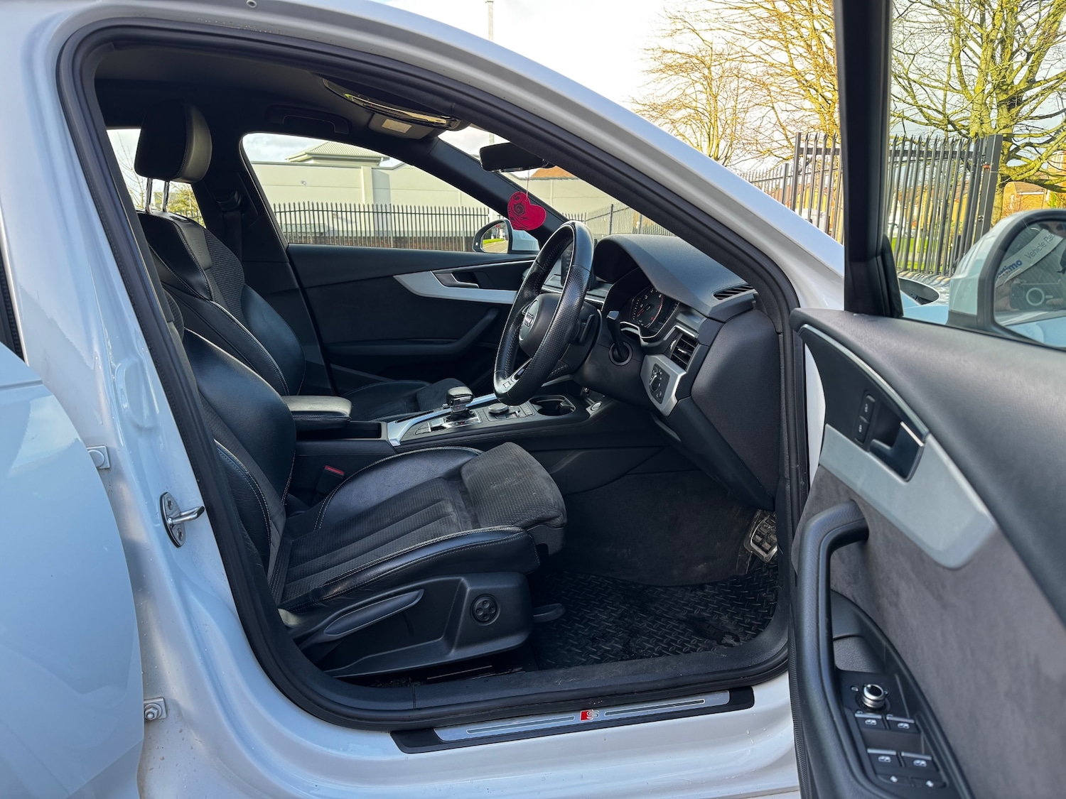 Used Audi A4 2018 for sale - 77880926: Photo 12