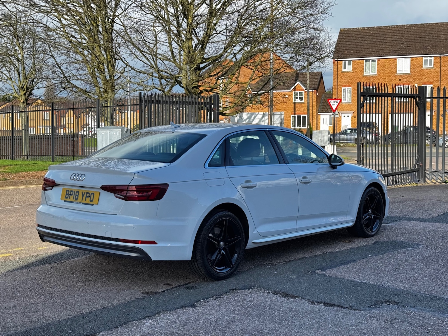 Used Audi A4 2018 for sale - 77880926: Photo 5