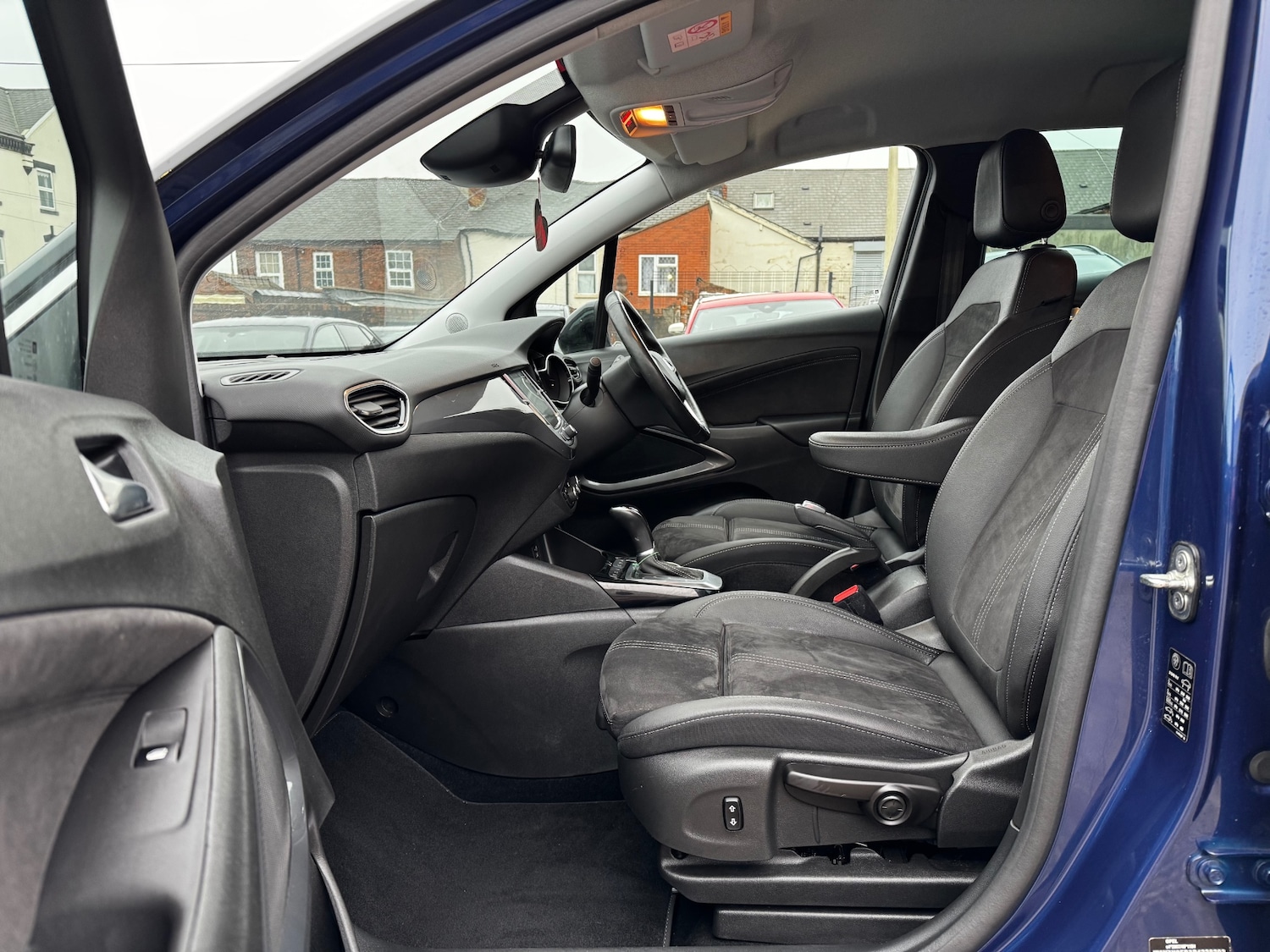 Used Vauxhall Crossland 2023 for sale - 77100762: Photo 17
