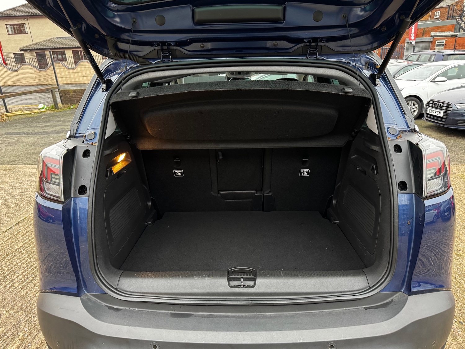 Used Vauxhall Crossland 2023 for sale - 77100762: Photo 22