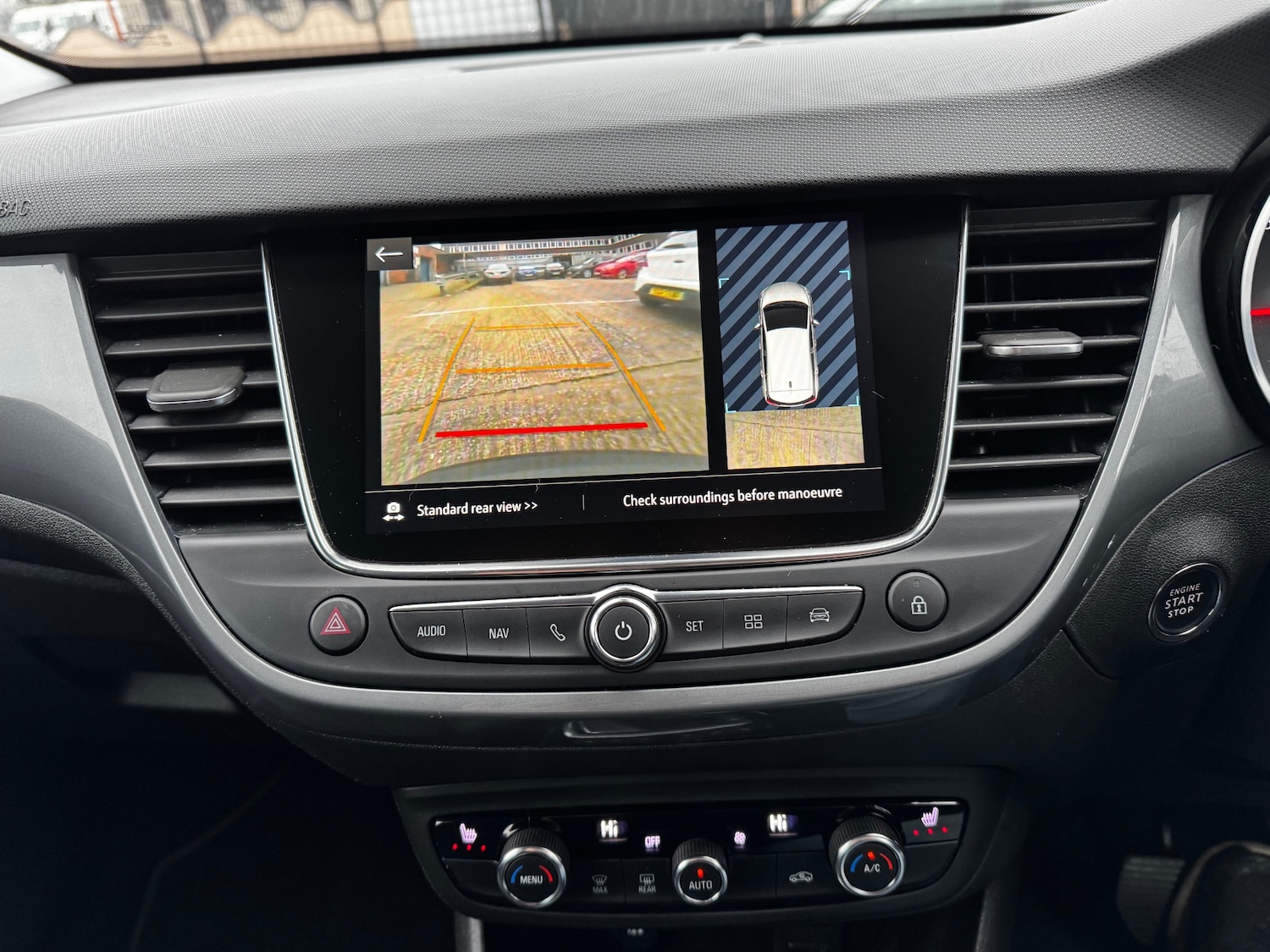 Used Vauxhall Crossland 2023 for sale - 77100762: Photo 9