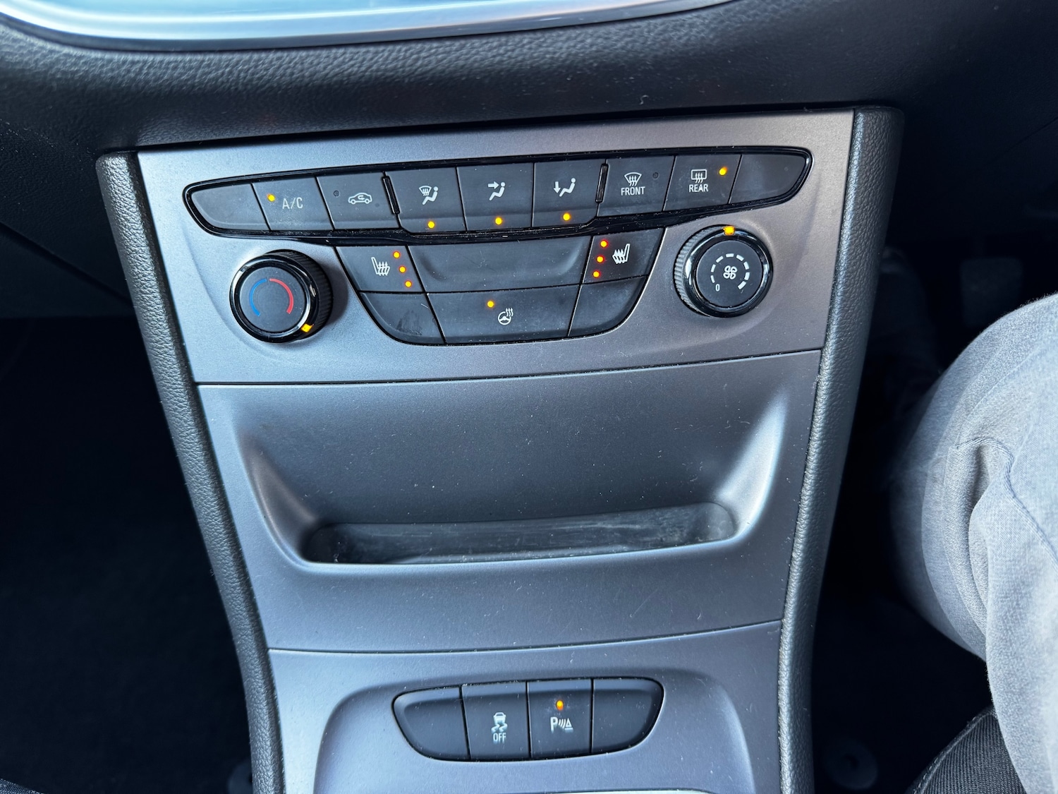 Used Vauxhall Astra 2016 for sale - 77053761: Photo 13