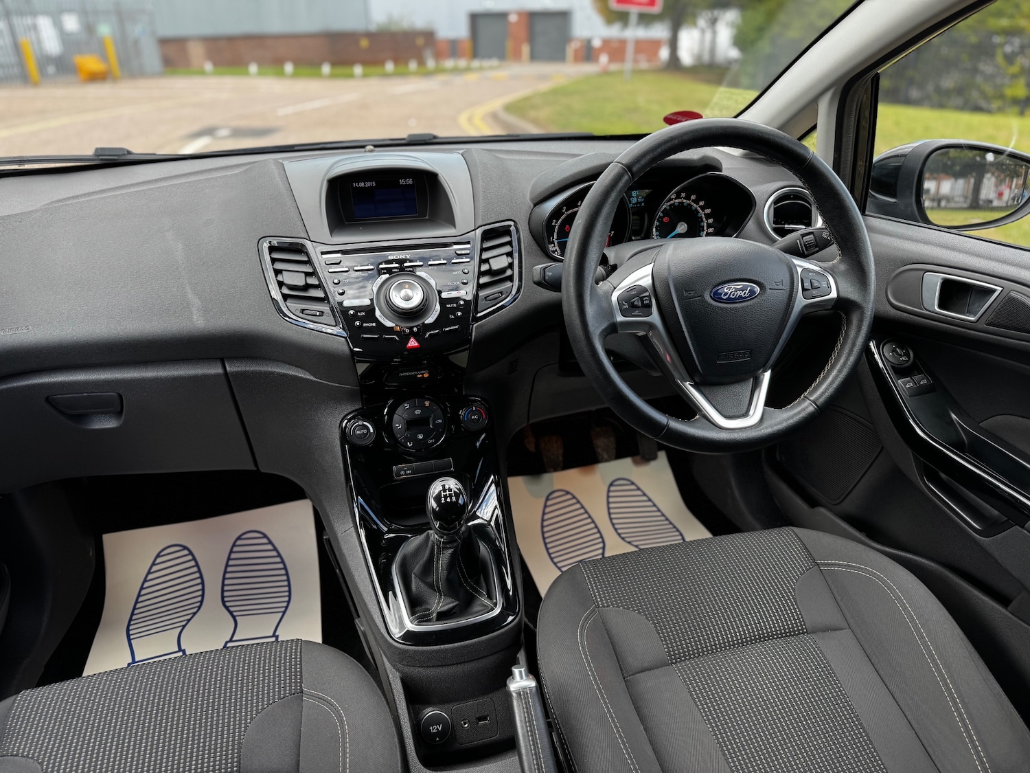 Used Ford Fiesta 2015 for sale - 76157899: Photo 20