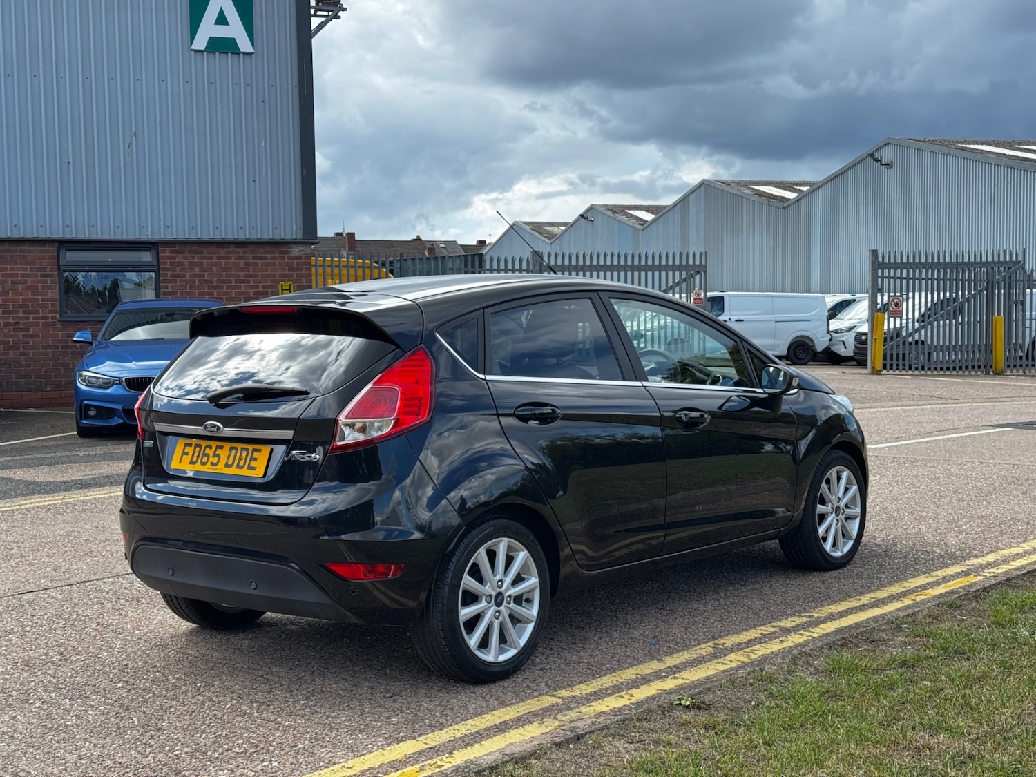 Used Ford Fiesta 2015 for sale - 76157899: Photo 5