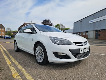 Used Vauxhall Astra 2013 for sale - 78446504: Photo