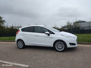 Used Ford Fiesta 2013 for sale - 78274296: Photo