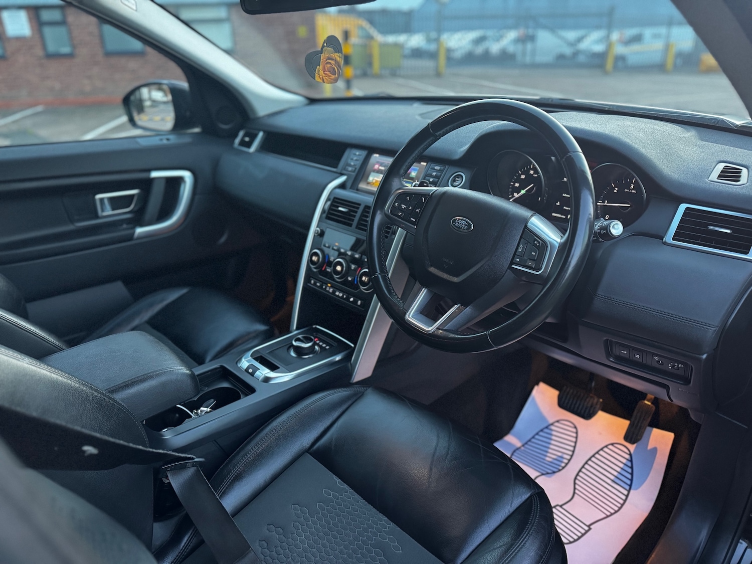 Used Land Rover Discovery Sport 2018 for sale - 76975406: Photo 16