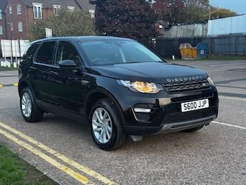 Land Rover Discovery Sport feature image