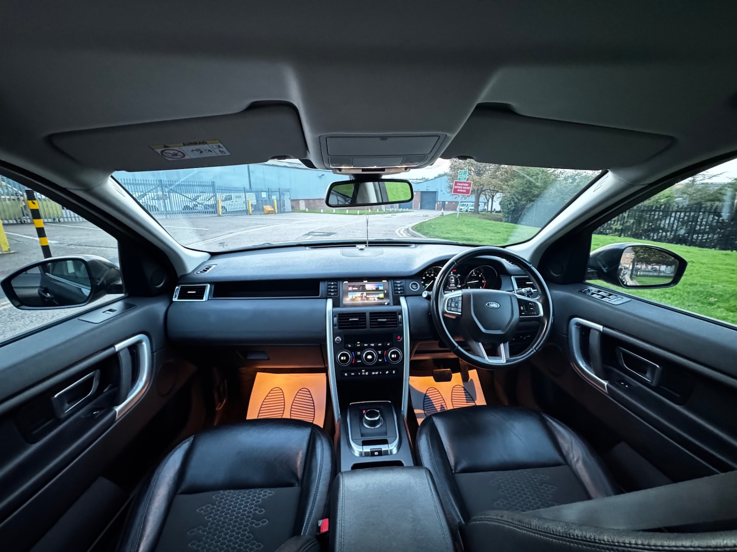 Used Land Rover Discovery Sport 2018 for sale - 76975406: Photo 26