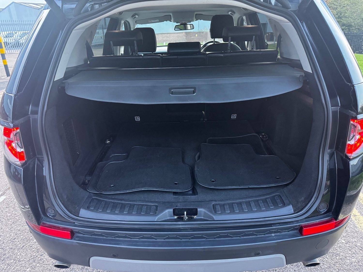 Used Land Rover Discovery Sport 2018 for sale - 76975406: Photo 9