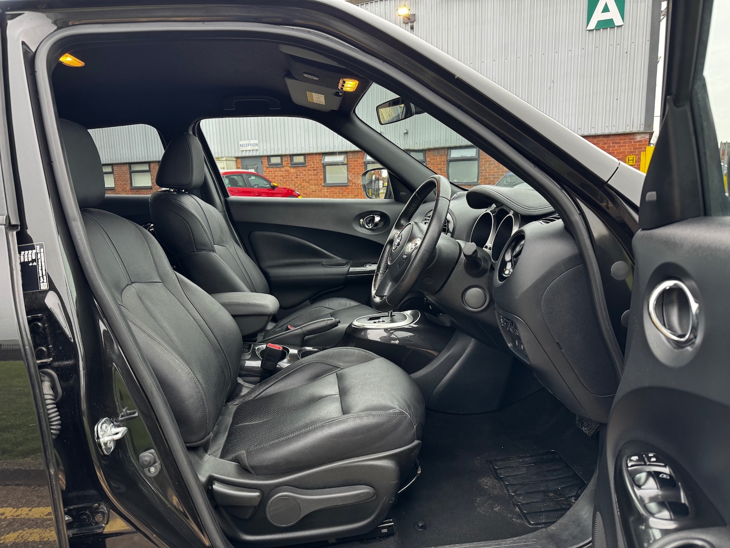 Used Nissan Juke 2018 for sale - 78035212: Photo 11