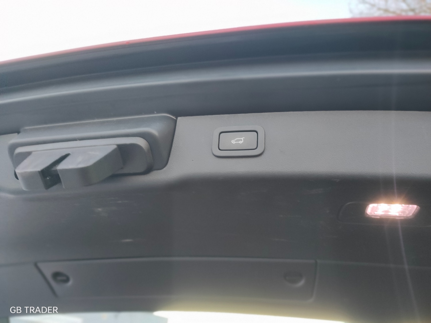 Used Jaguar XF 2018 for sale - 78005612: Photo 20