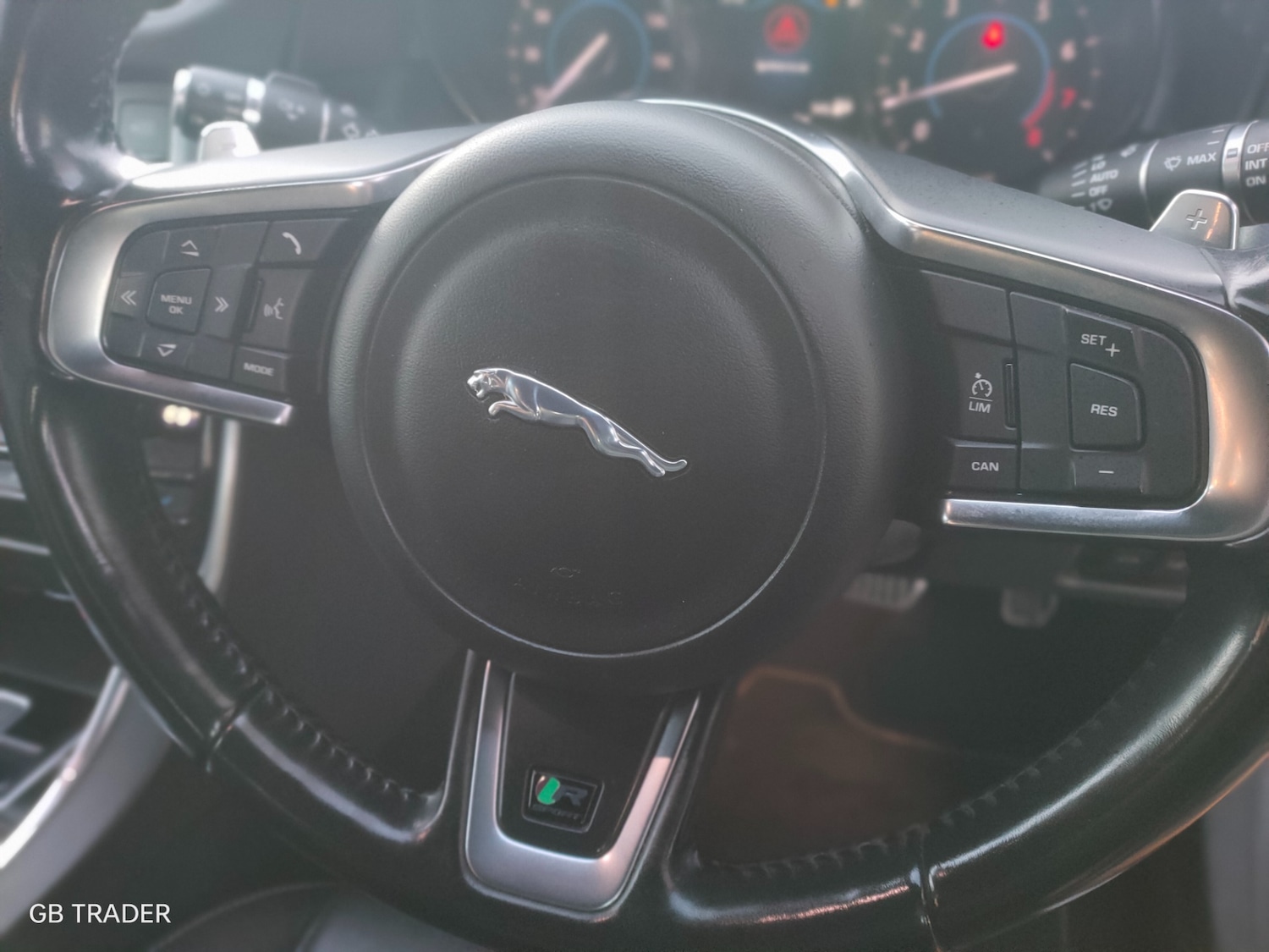 Used Jaguar XF 2018 for sale - 78005612: Photo 27