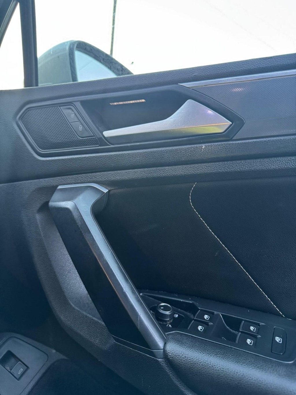 Used Volkswagen Tiguan 2020 for sale - 77983006: Photo 24