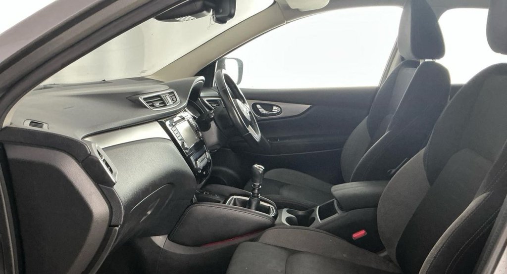 Used Nissan Qashqai 2018 for sale - 77647963: Photo 19