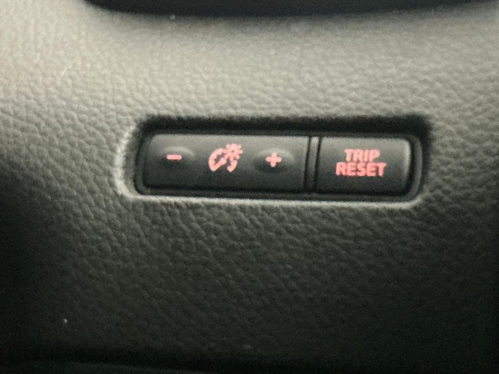 Used Nissan Qashqai 2018 for sale - 77647963: Photo 36