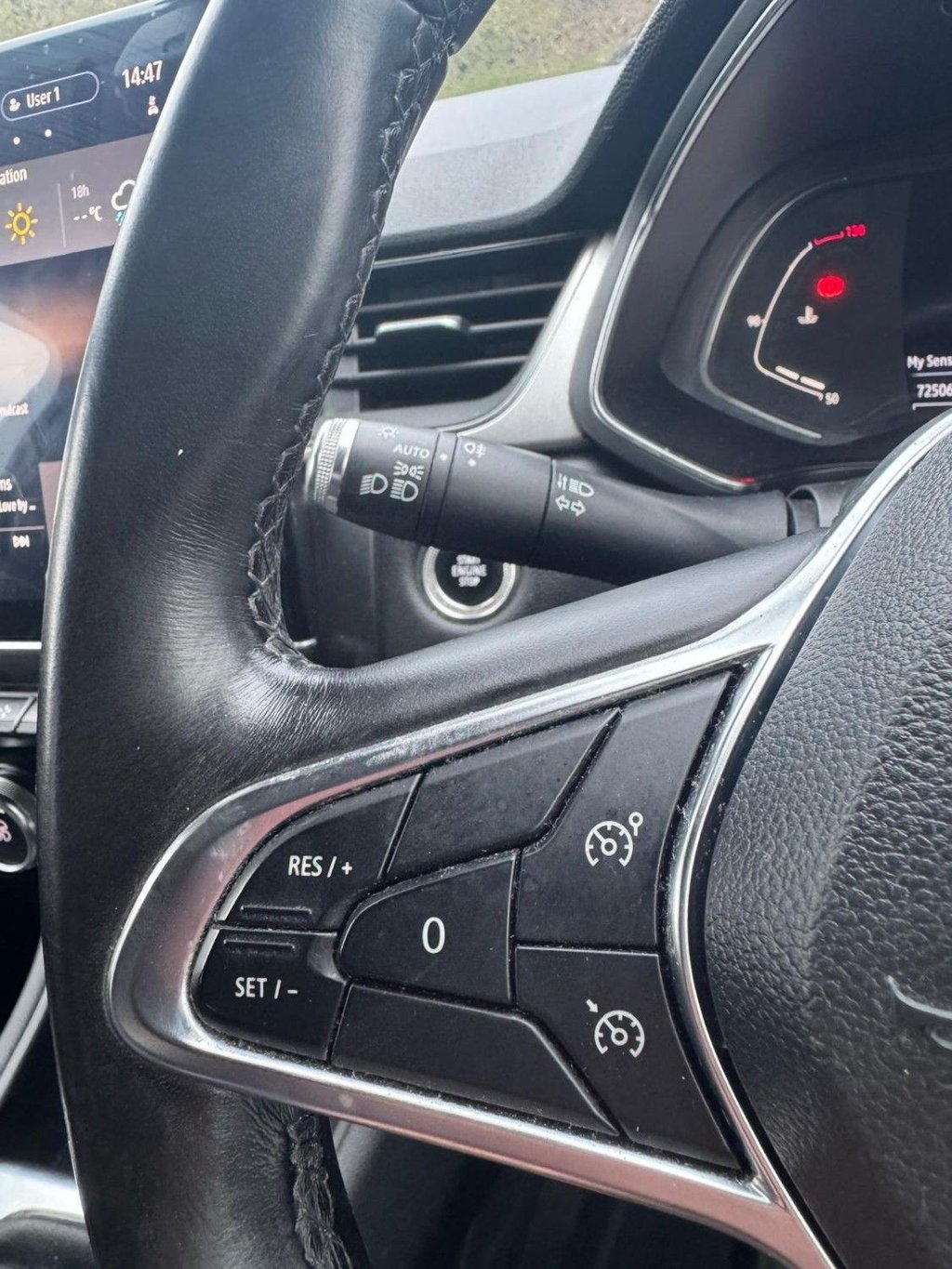 Used Renault Captur 2020 for sale - 77941763: Photo 17