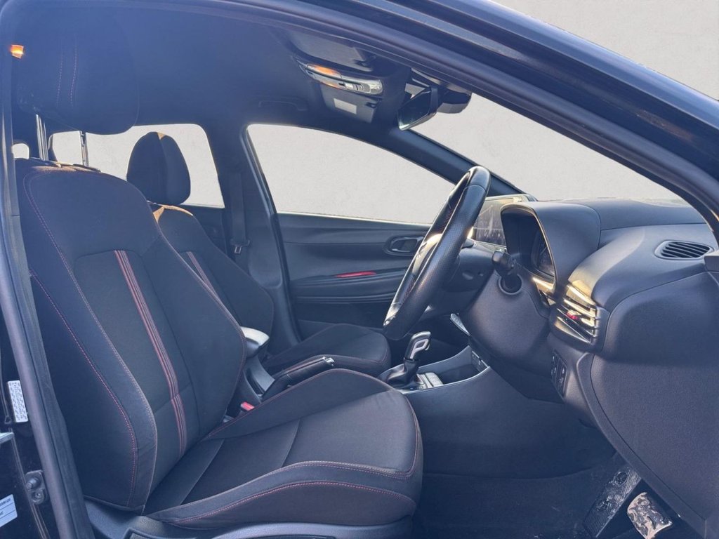 Used Hyundai i20 2023 for sale - 77667110: Photo 11