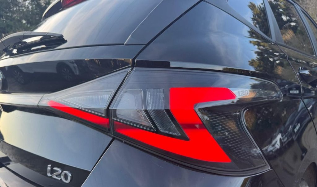 Used Hyundai i20 2023 for sale - 77667110: Photo 33