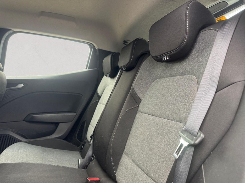 Used Renault Clio 2024 for sale - 77809959: Photo 31