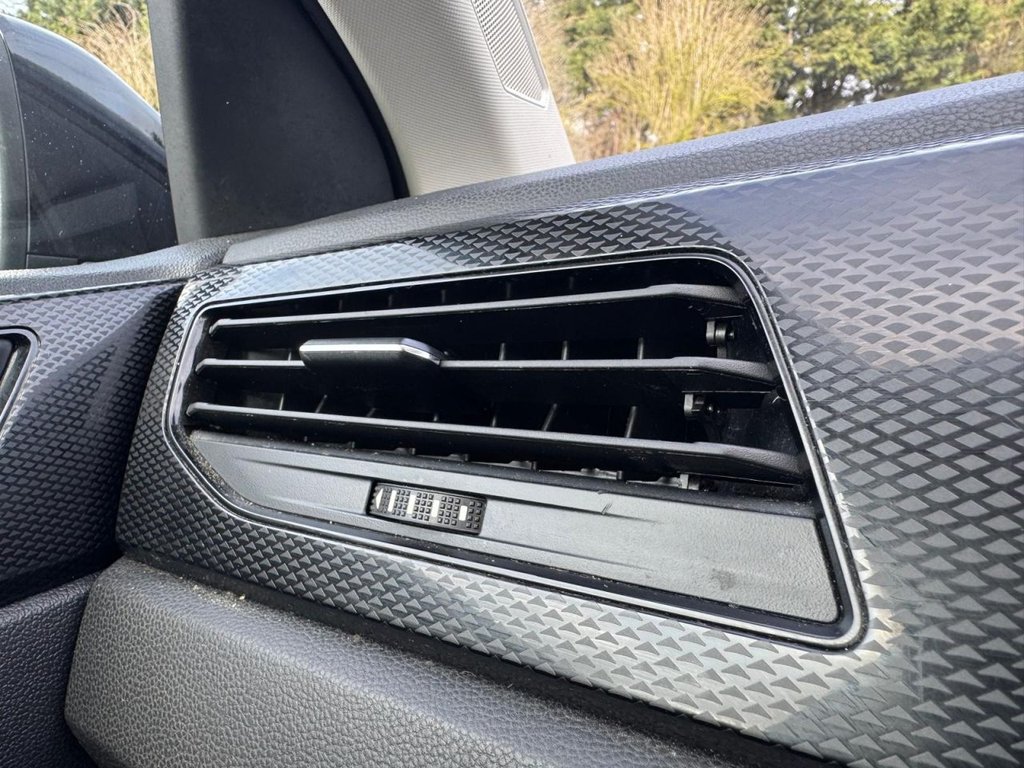 Used Volkswagen Polo 2024 for sale - 77971573: Photo 30