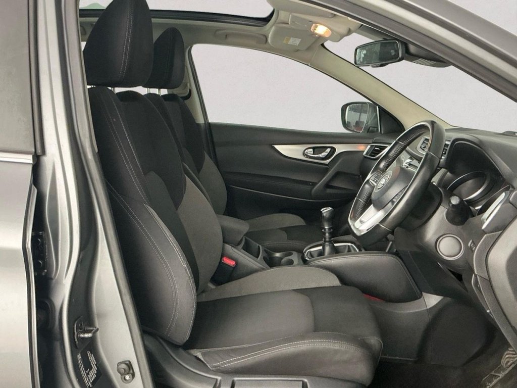 Used Nissan Qashqai 2018 for sale - 77368910: Photo 18