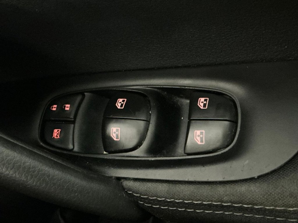 Used Nissan Qashqai 2018 for sale - 77368910: Photo 40