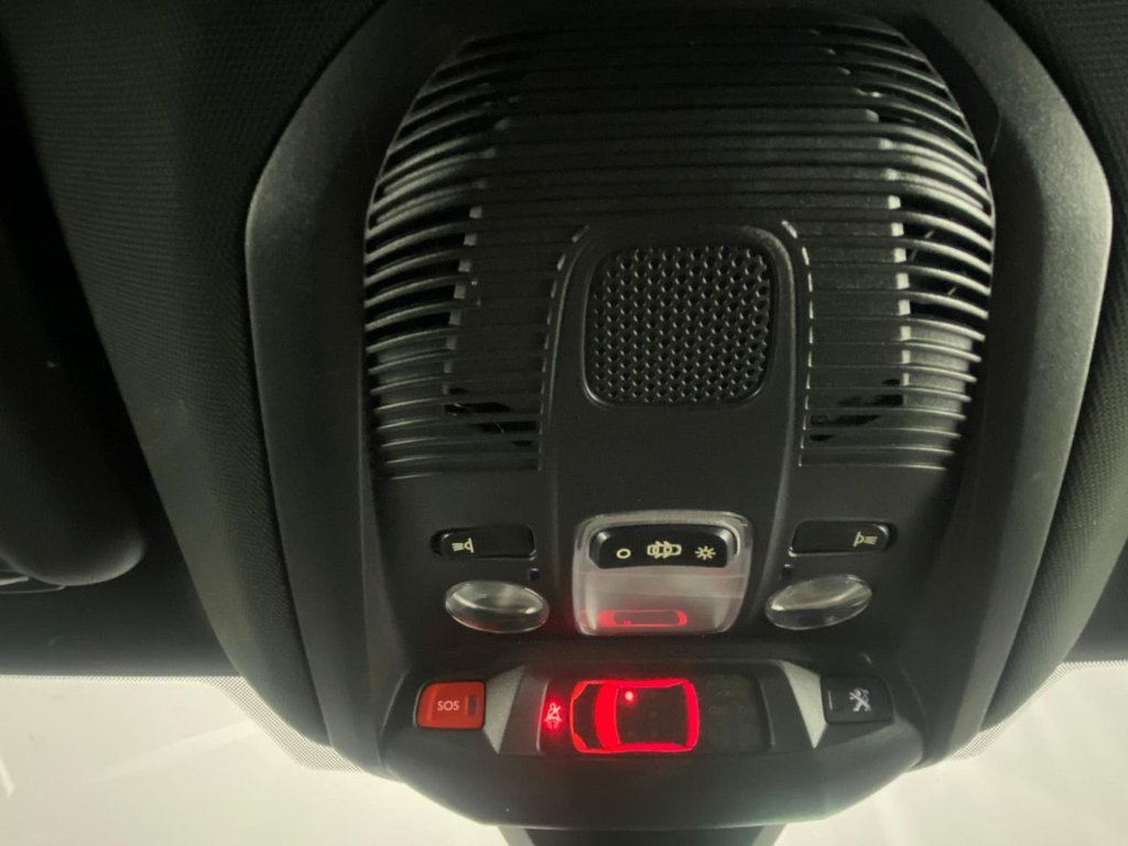Used Peugeot 3008 2021 for sale - 78088369: Photo 42