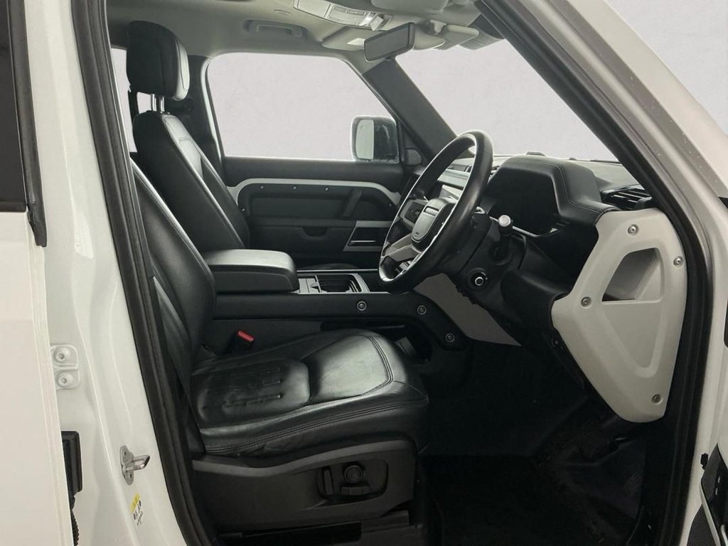 Used Land Rover Defender 2020 for sale - 77368956: Photo 19