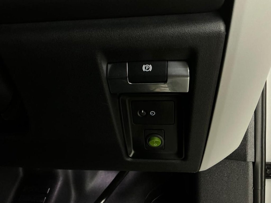 Used Land Rover Defender 2020 for sale - 77368956: Photo 42