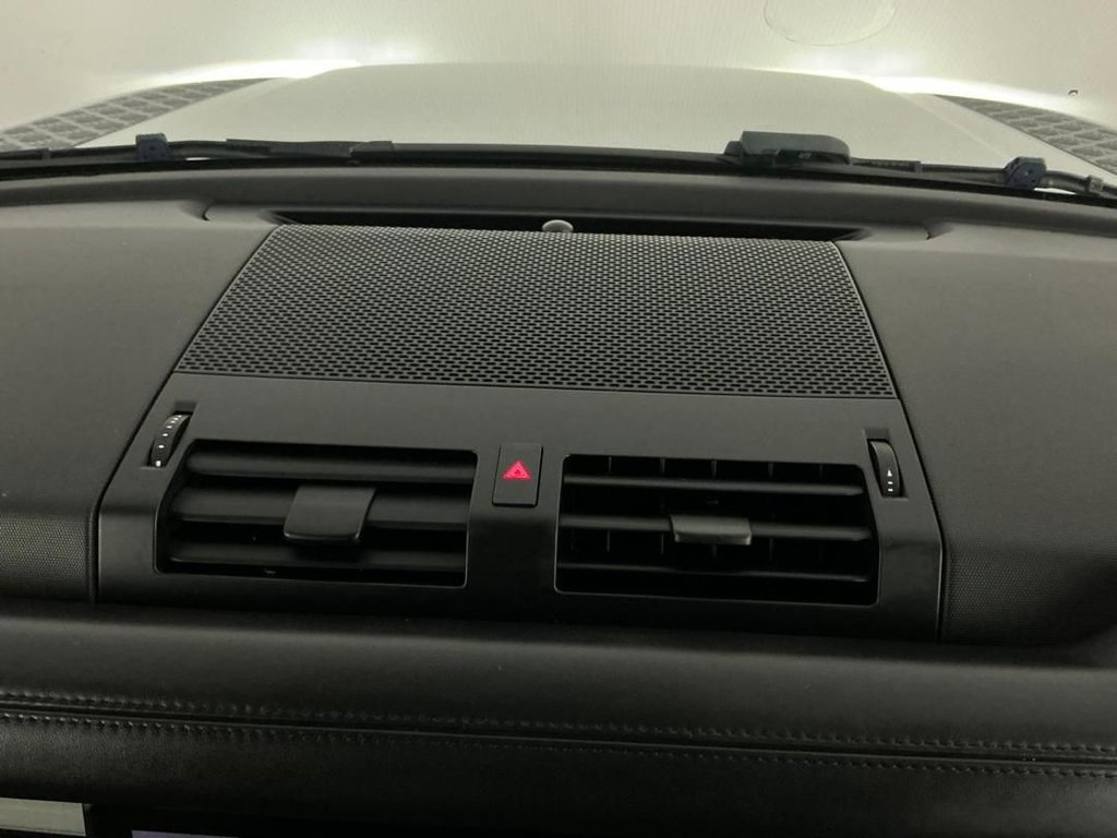 Used Land Rover Defender 2020 for sale - 77368956: Photo 48