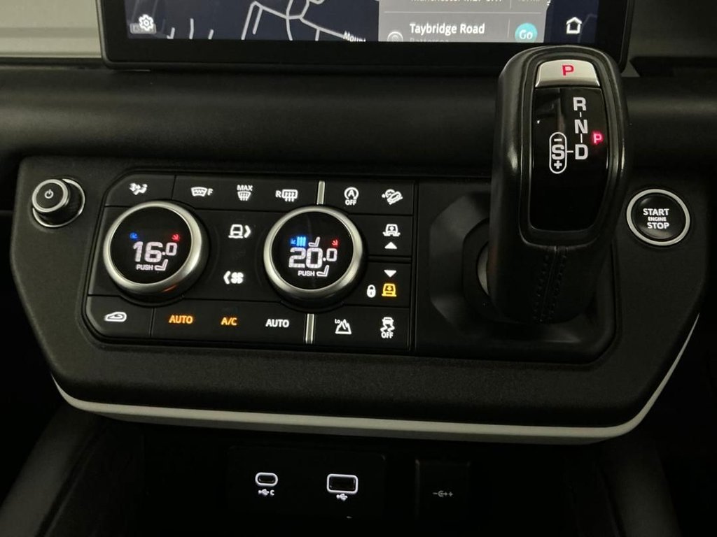 Used Land Rover Defender 2020 for sale - 77368956: Photo 49