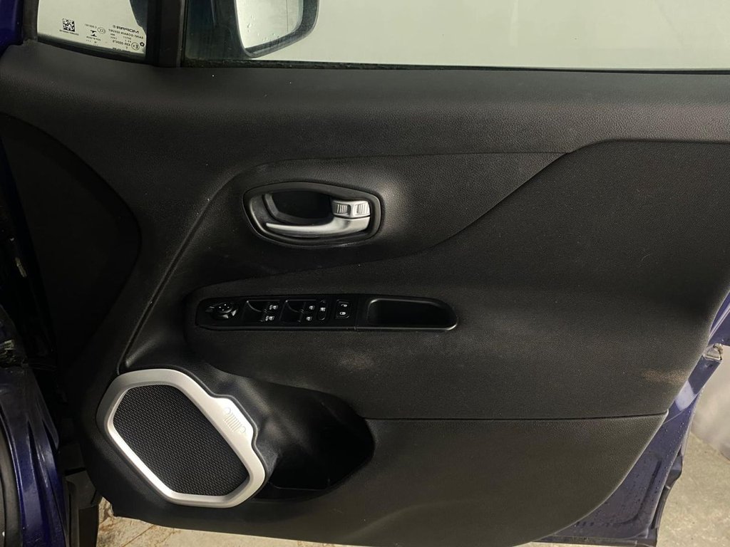 Used Jeep Renegade 2019 for sale - 78136956: Photo 14